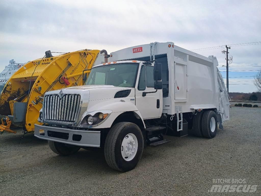International 7400 폐기물 수거 트럭