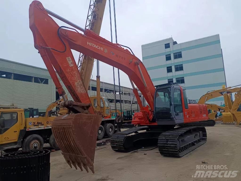 Hitachi ZX 350 대형 굴삭기 29톤 이상