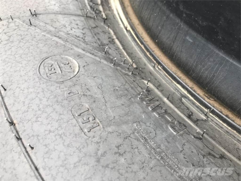 Mitas 600/65R34 타이어, 휠 및 림