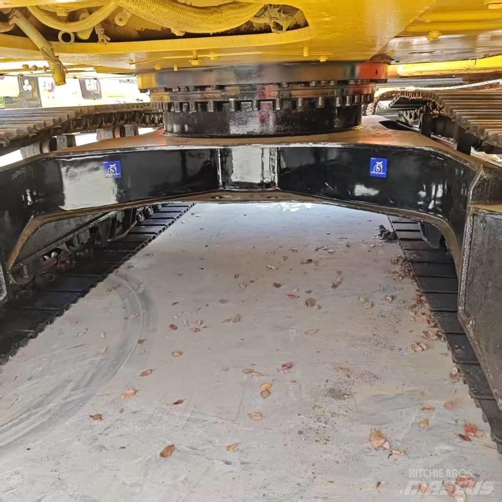CAT 320 D 대형 굴삭기 29톤 이상