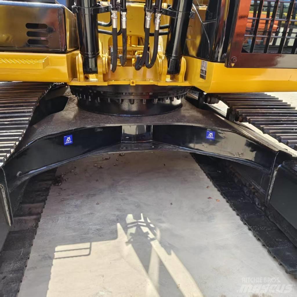 CAT 320 D 대형 굴삭기 29톤 이상