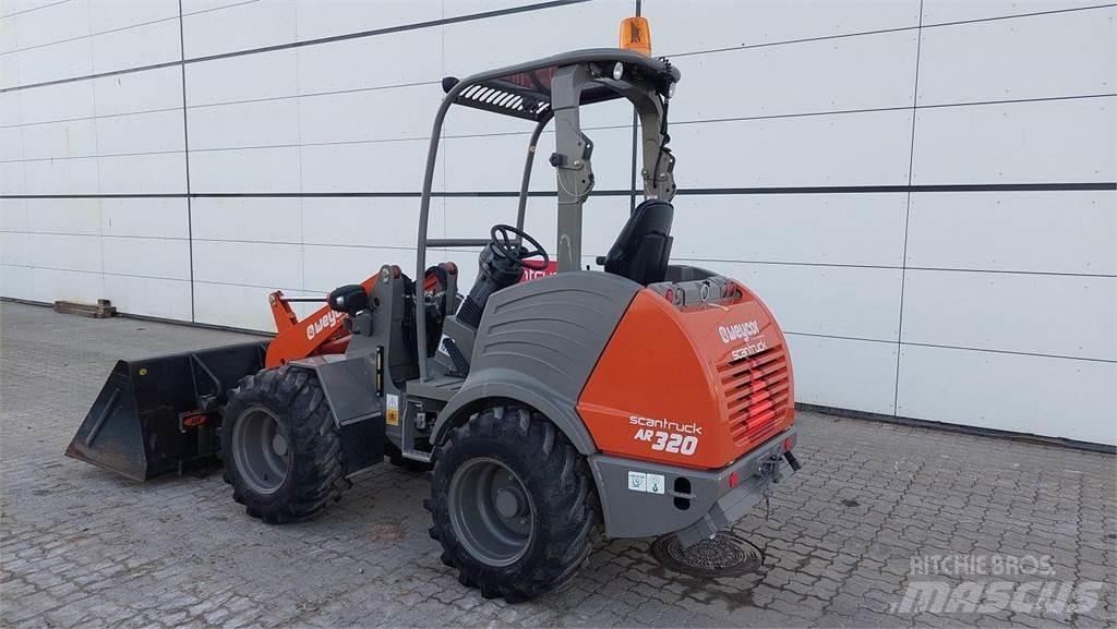 Weycor AR320 Agrar 다목적 로더