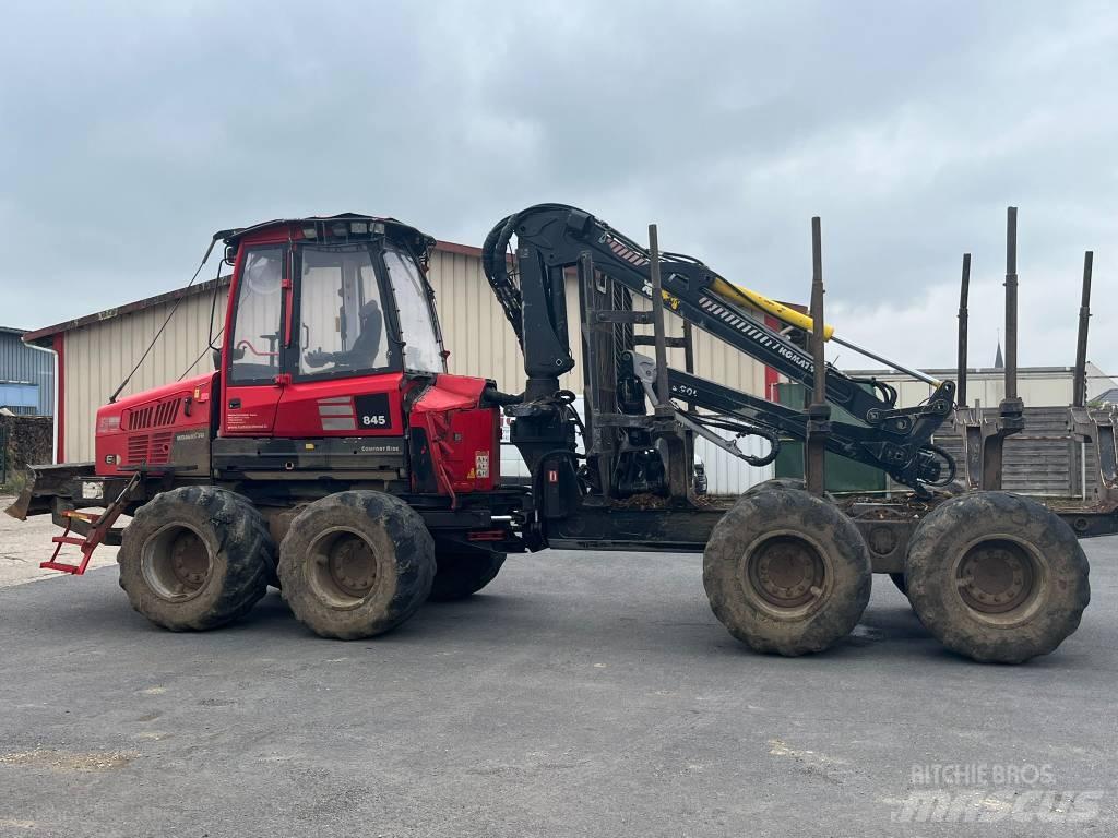 Komatsu 845 원목 포워더
