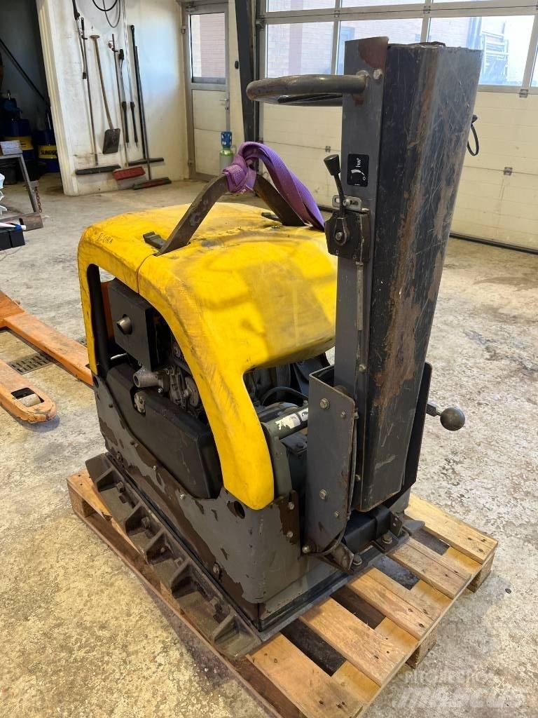 Atlas Copco LG 504 토양 다짐기