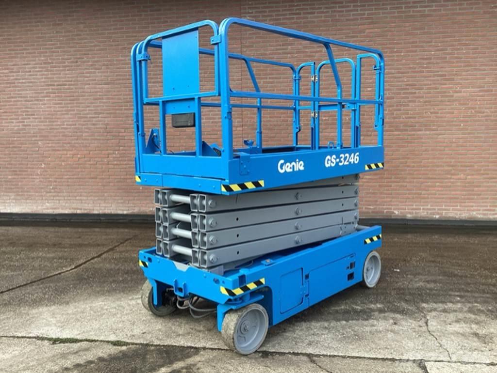 Genie gs3246 가위형 리프트