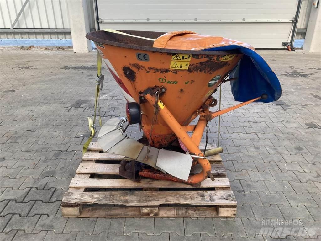 Amazone EK-S 260 미네랄 살포기