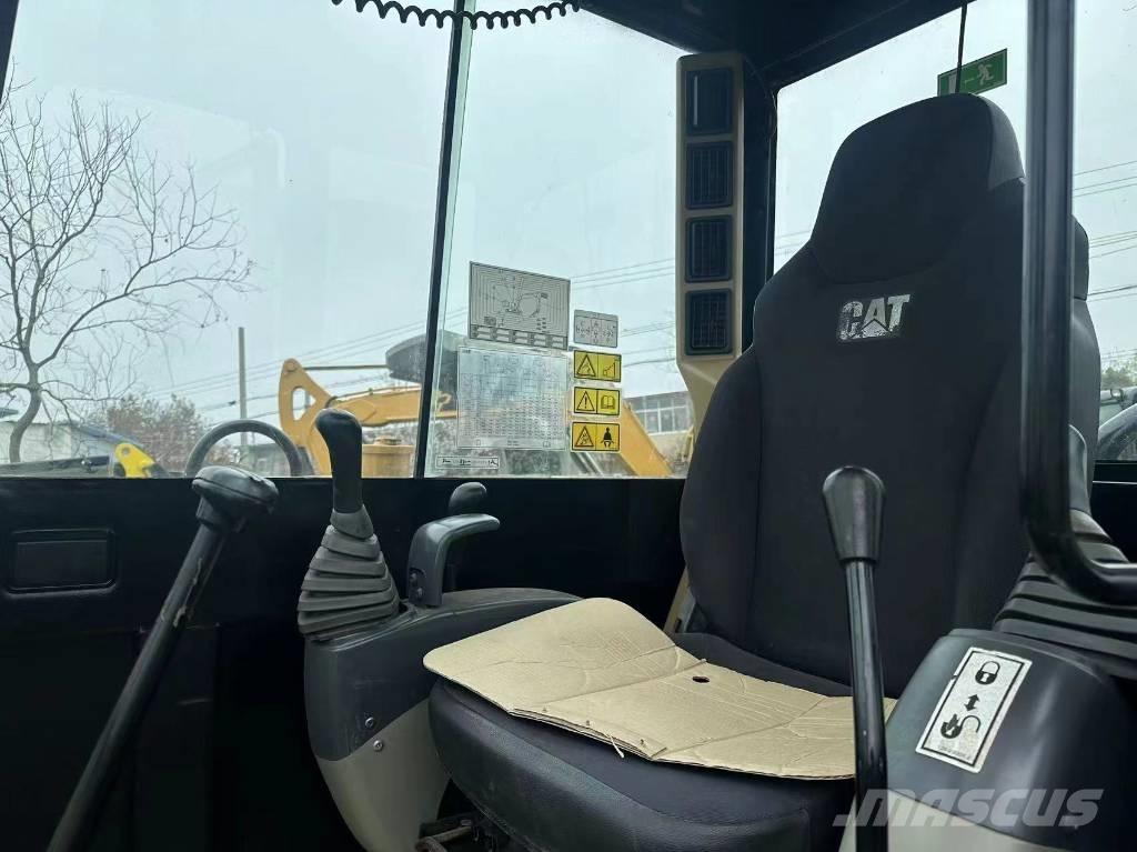 CAT 306D 대형 굴삭기 29톤 이상