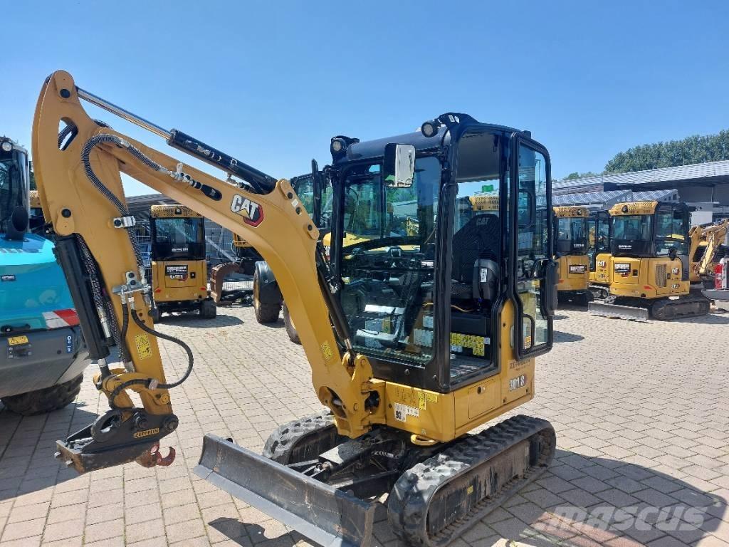 CAT 301.8 소형 굴삭기 7톤 미만