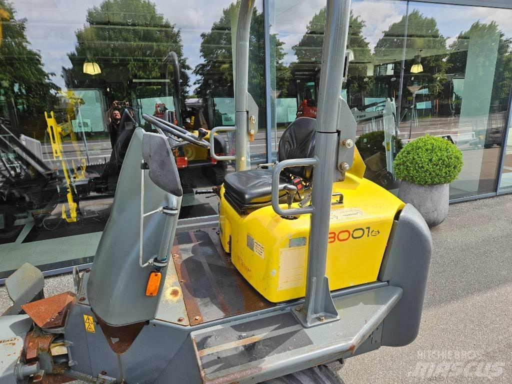 Wacker Neuson 3001hs 건설현장 덤프트럭