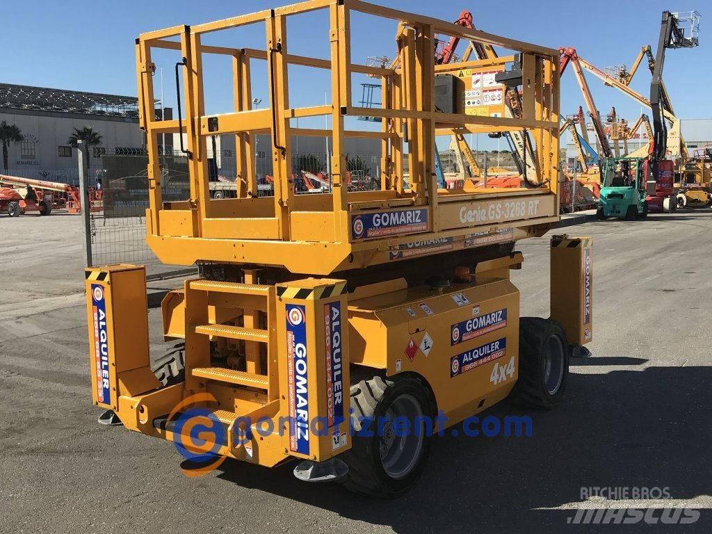 Genie GS 3268 RT 가위형 리프트