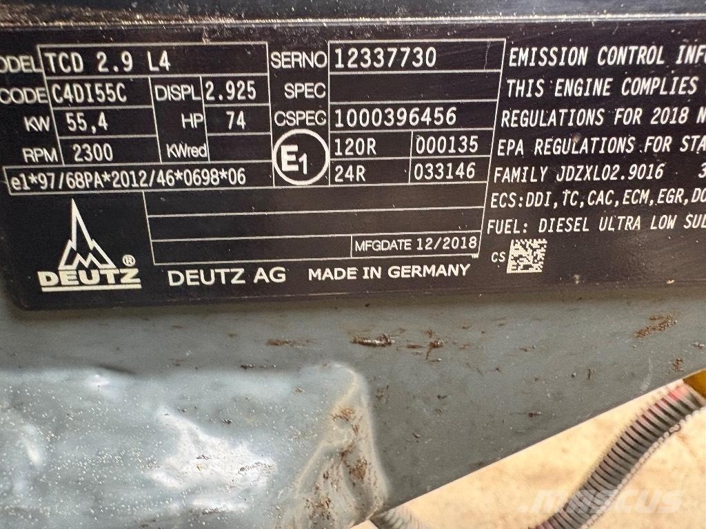 Wacker Neuson ET 90 중형굴삭기 7톤-28톤