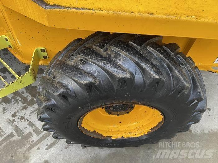 JCB 3STH 건설현장 덤프트럭