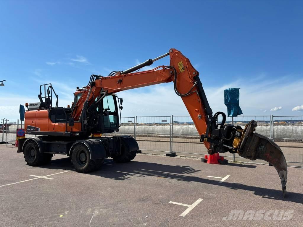 Doosan DX 160 W  휠 굴삭기