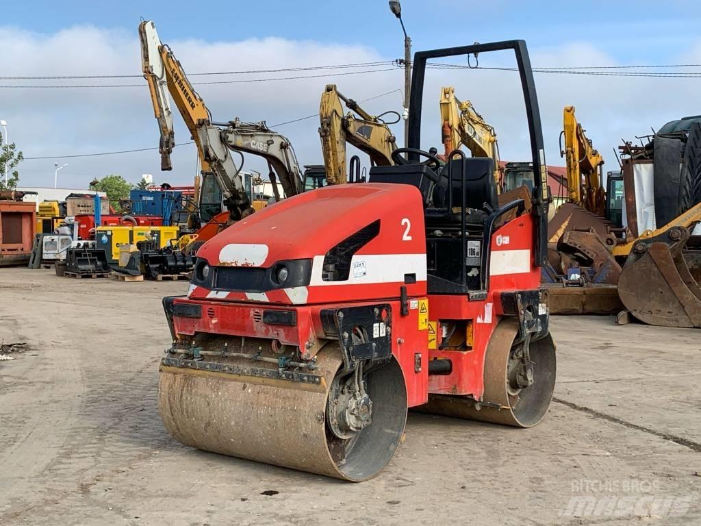 JCB VMT 260 트윈 드럼 롤러