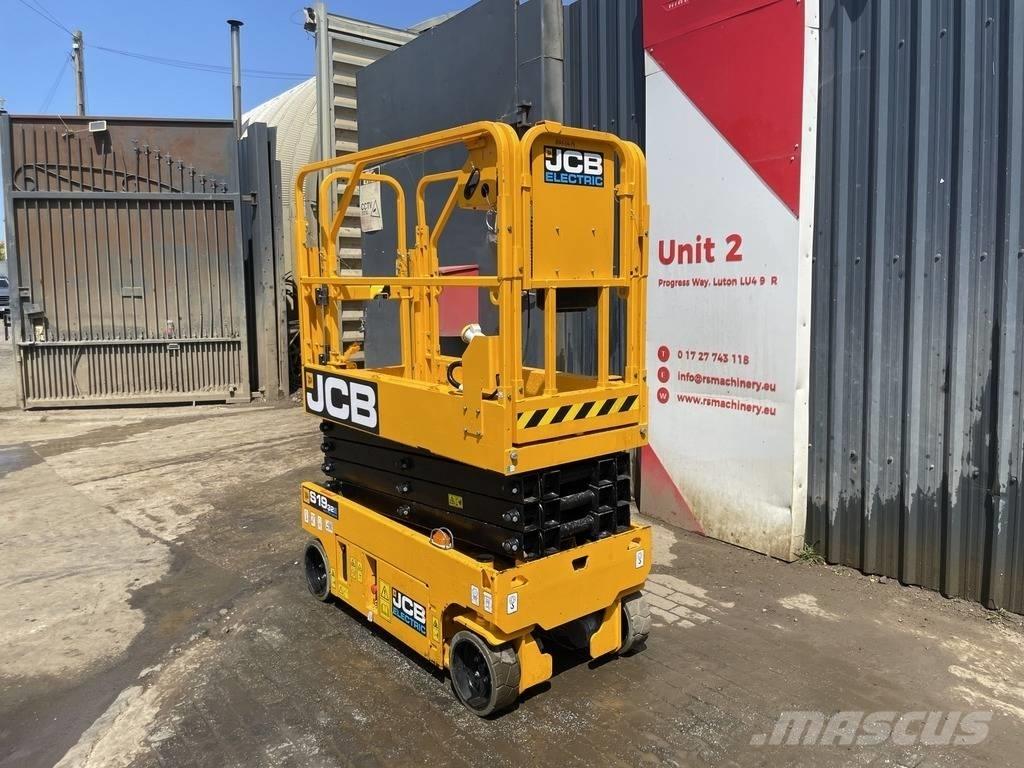 JCB S1932 EDRV 가위형 리프트