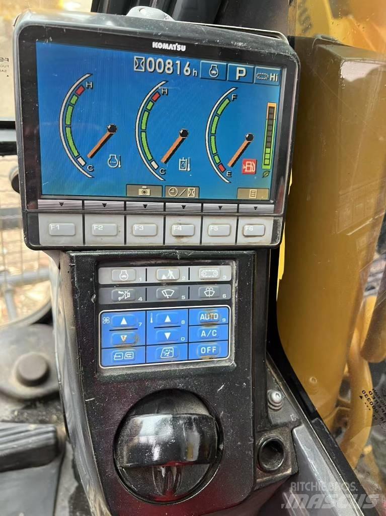 Komatsu PC 210 LC-8 대형 굴삭기 29톤 이상