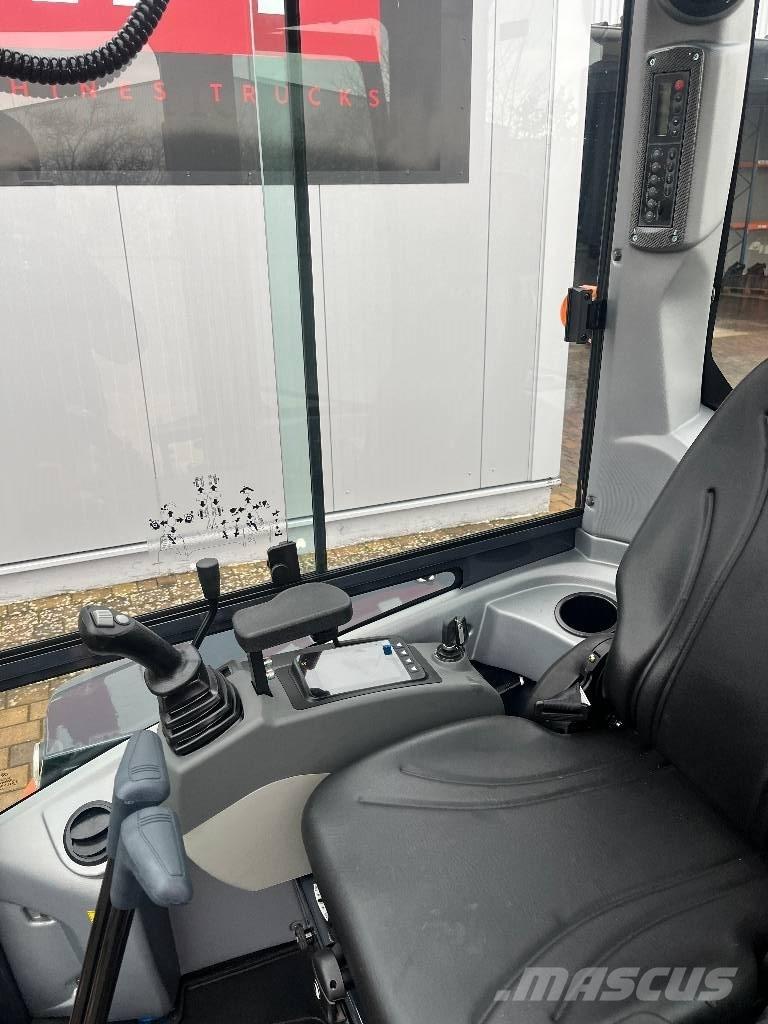 Atlas AC 25 UF 소형 굴삭기 7톤 미만