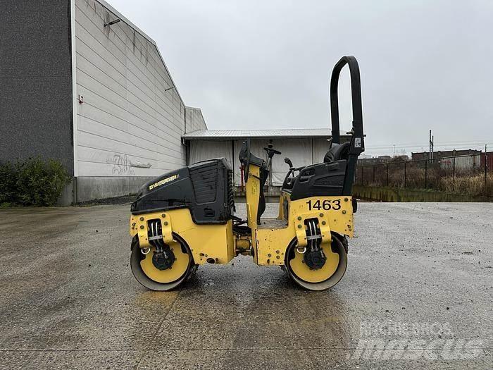 Bomag BW 80 AD-5 트윈 드럼 롤러