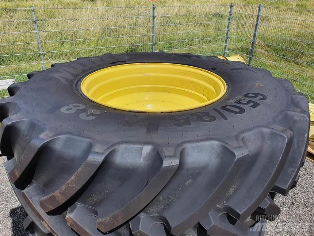 Mitas 650/85R38 x2 타이어, 휠 및 림
