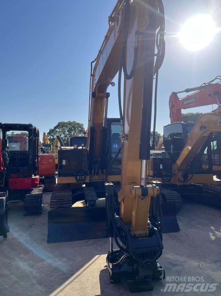 CAT 310 대형 굴삭기 29톤 이상