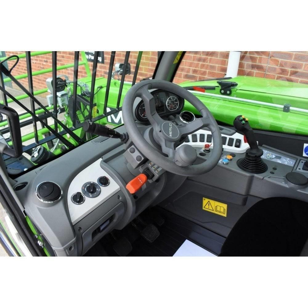 Merlo P 27.6 Plus 텔러 핸들러