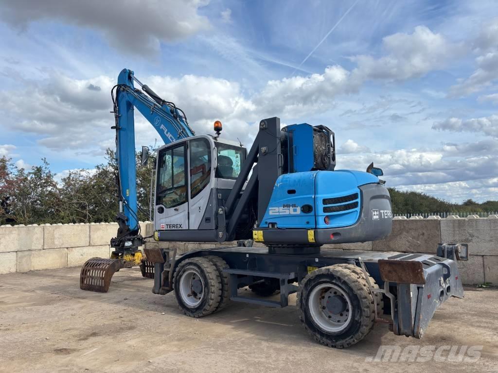 Fuchs MHL 250 폐기물/산업 처리기