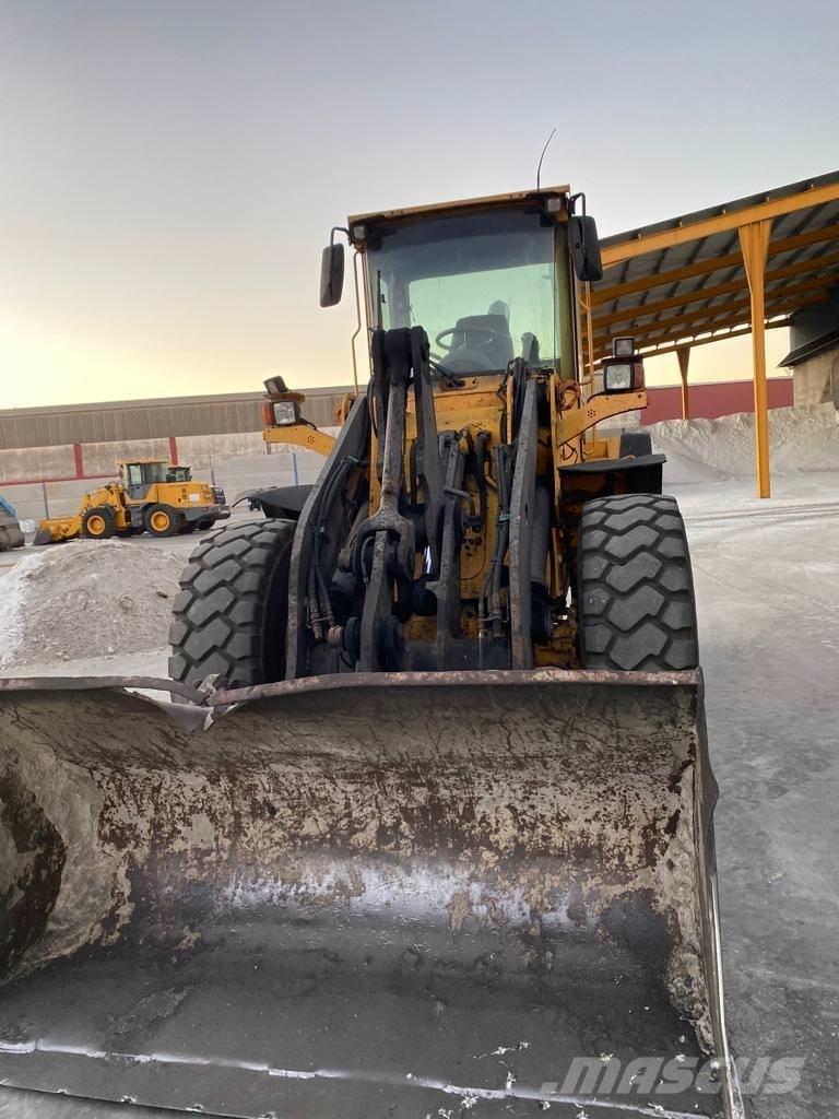 Volvo L 90 E  휠로우더