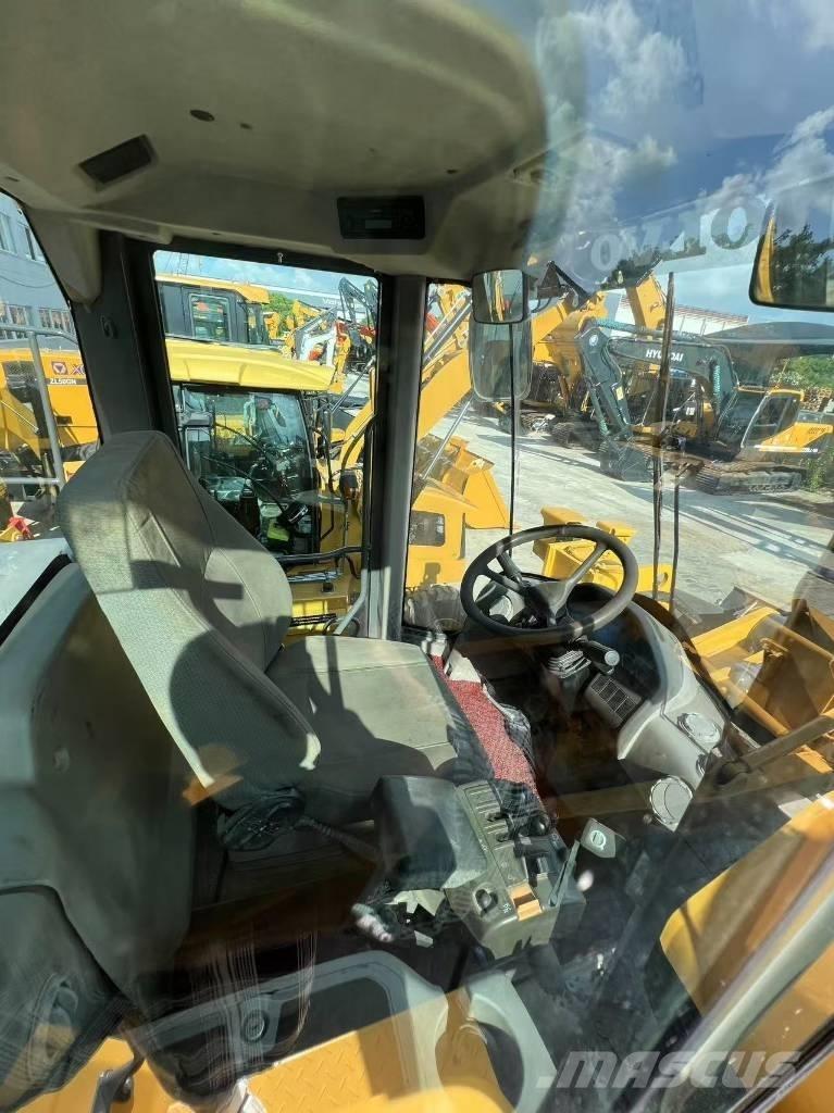 Volvo L 105  휠로우더