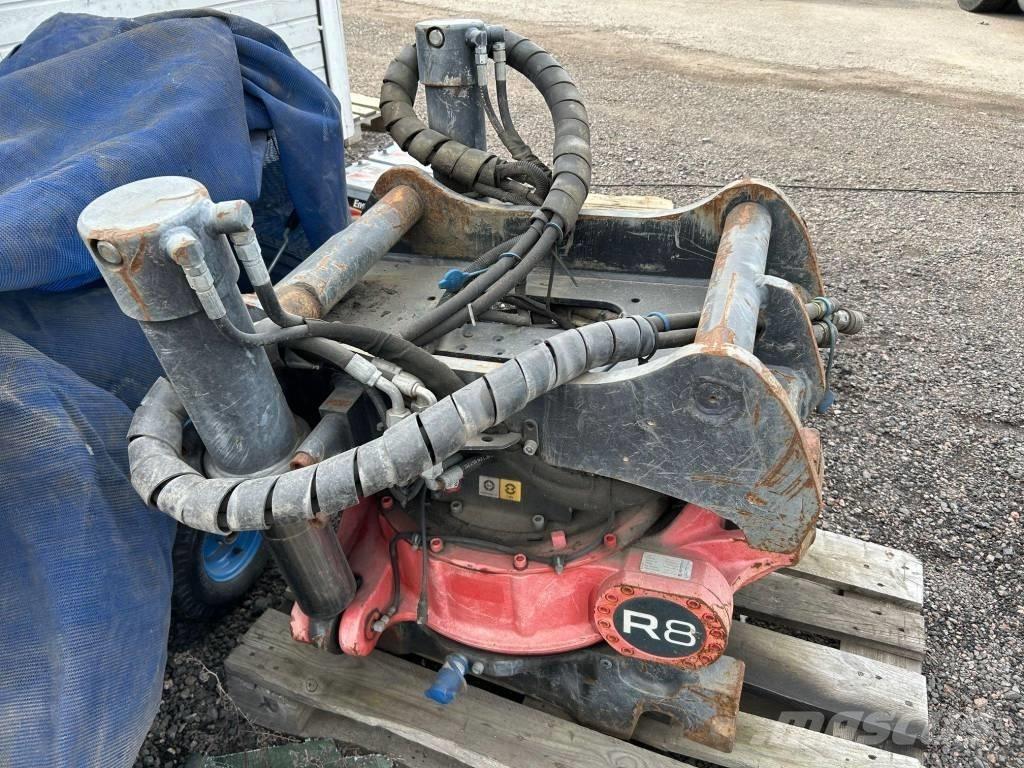 Rototilt R 8 로테이터