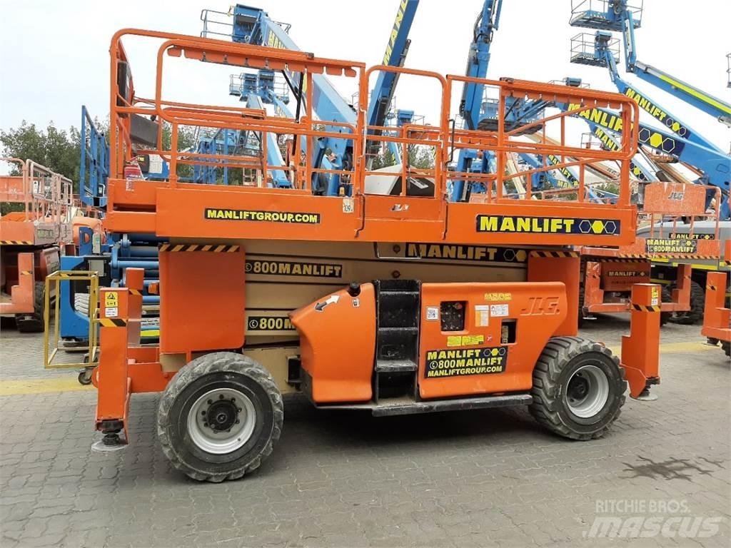 JLG 4394RT 가위형 리프트
