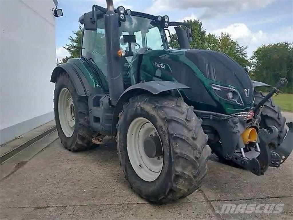 Valtra T 174 E 트랙터