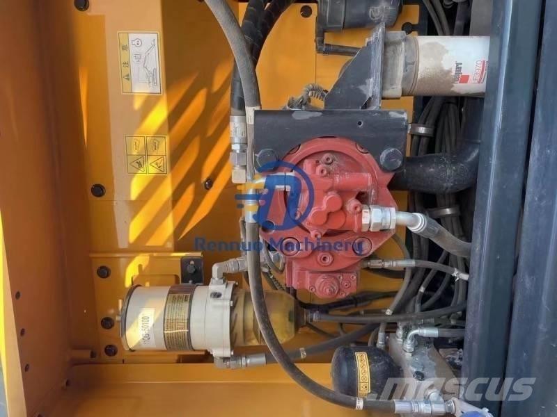 Hyundai 225VS 대형 굴삭기 29톤 이상