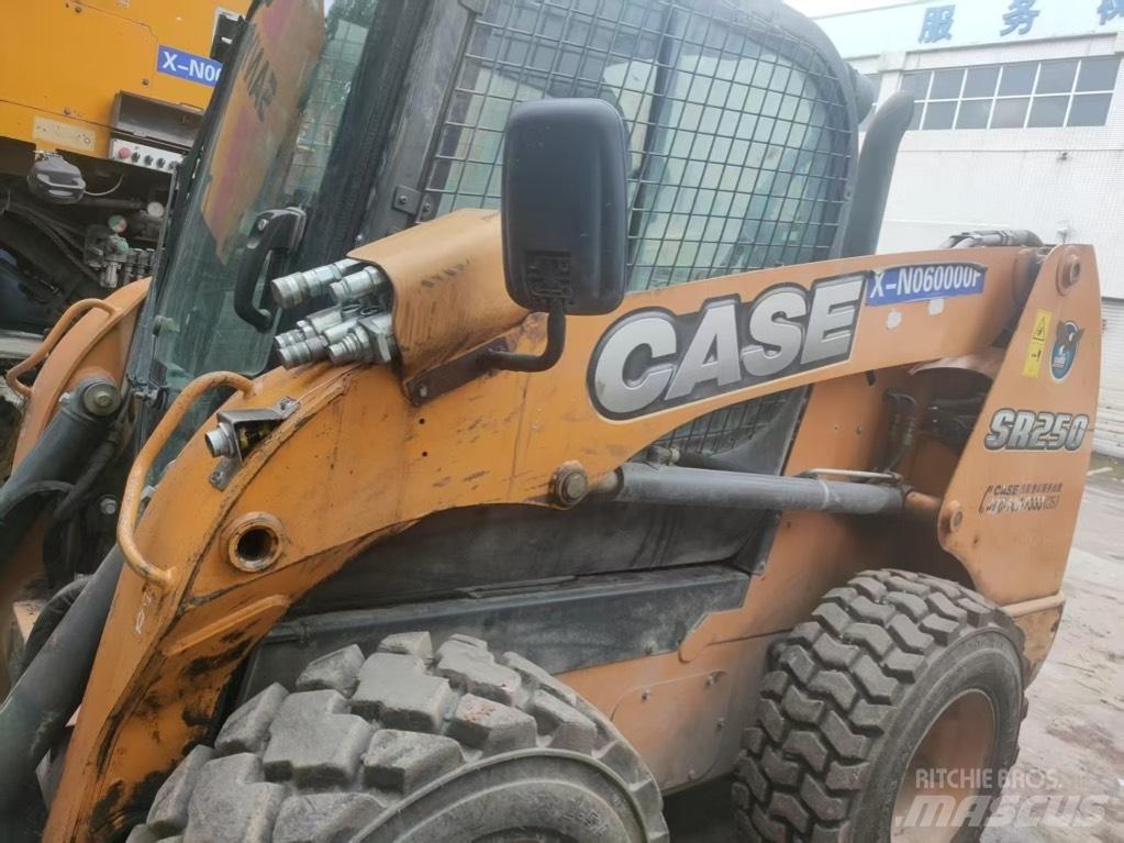 CASE SR 250  스키드로더
