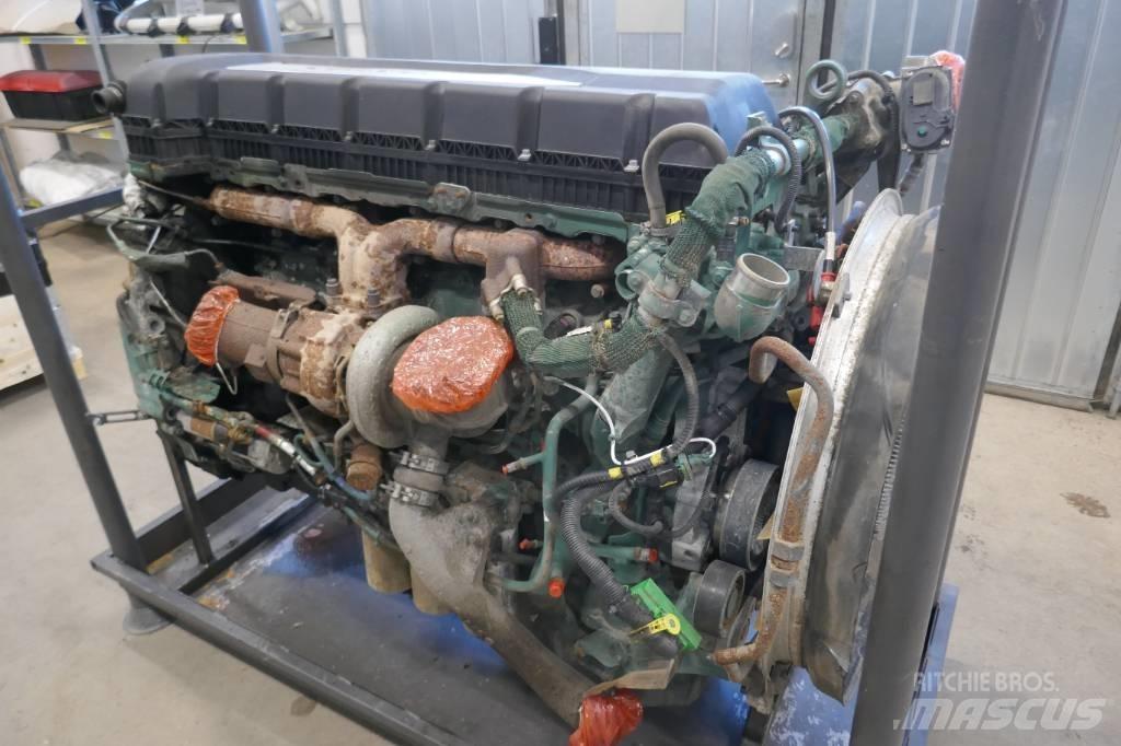 Volvo D13K500 엔진