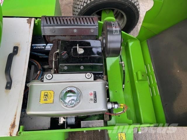 Niftylift HR 12 견인식 전동이동 리프트