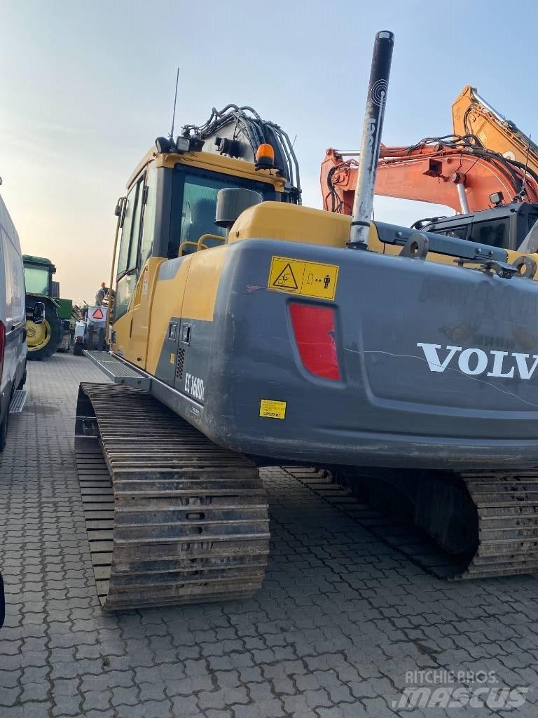 Volvo EC 160 대형 굴삭기 29톤 이상