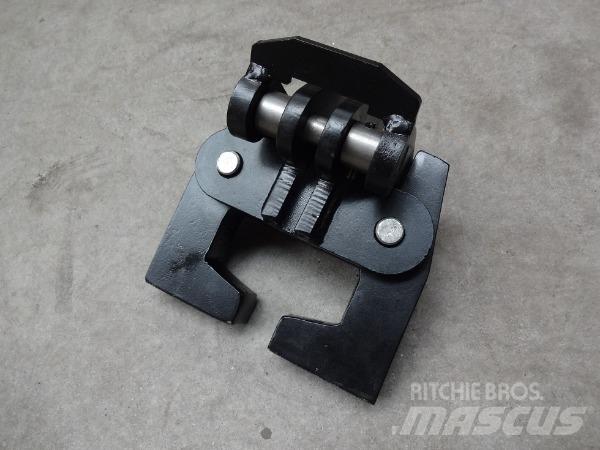 Rail Pulling 철로 유지보수 장비