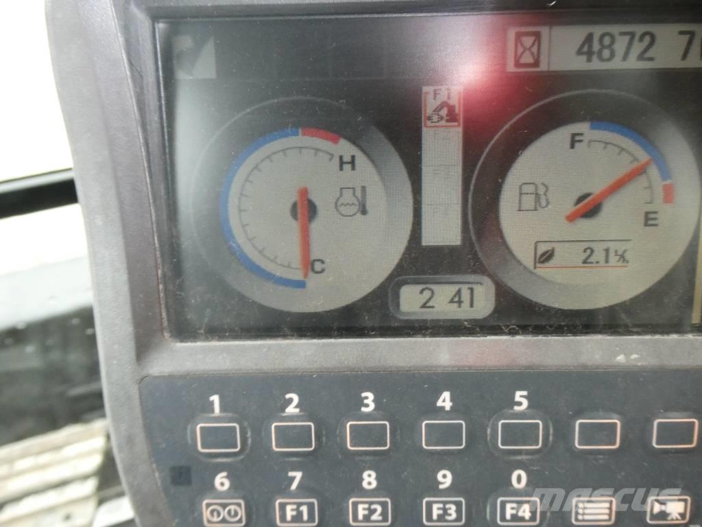 Hitachi ZX 135 US-3 대형 굴삭기 29톤 이상