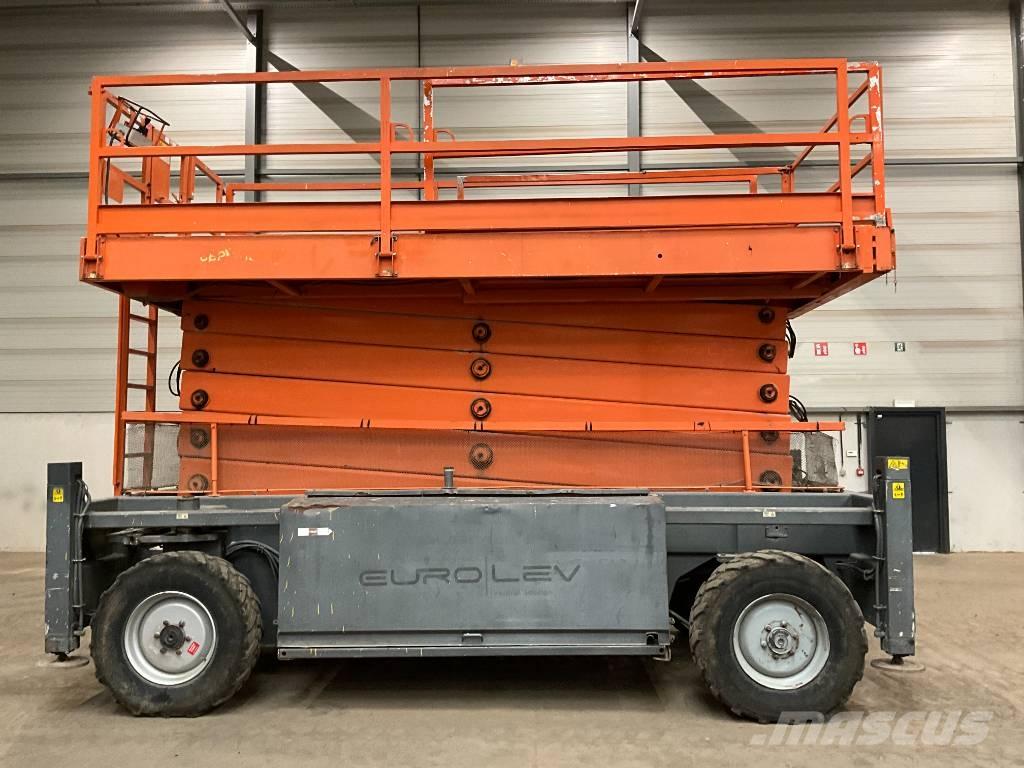 JLG 245-25 가위형 리프트