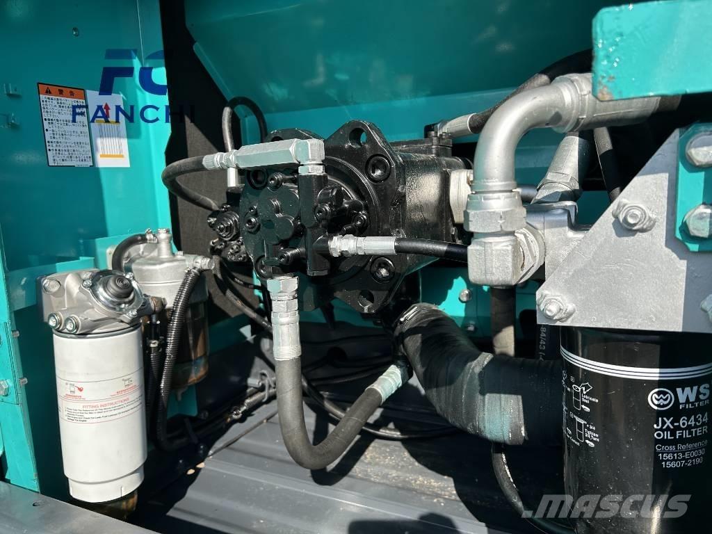 Kobelco SK 200 대형 굴삭기 29톤 이상