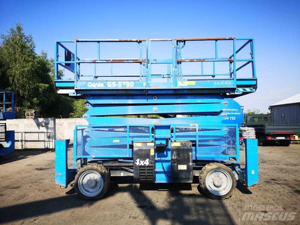 Genie GS 5390 RT 가위형 리프트