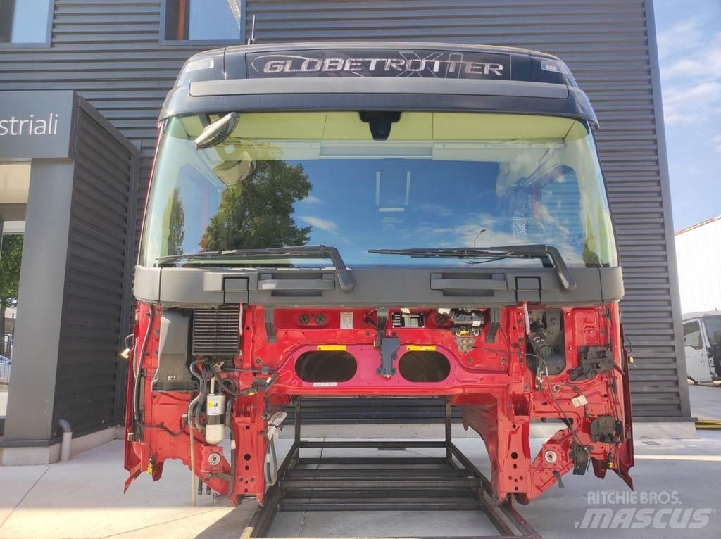Volvo FH 4 L2 H3 캐빈 및 인테리어
