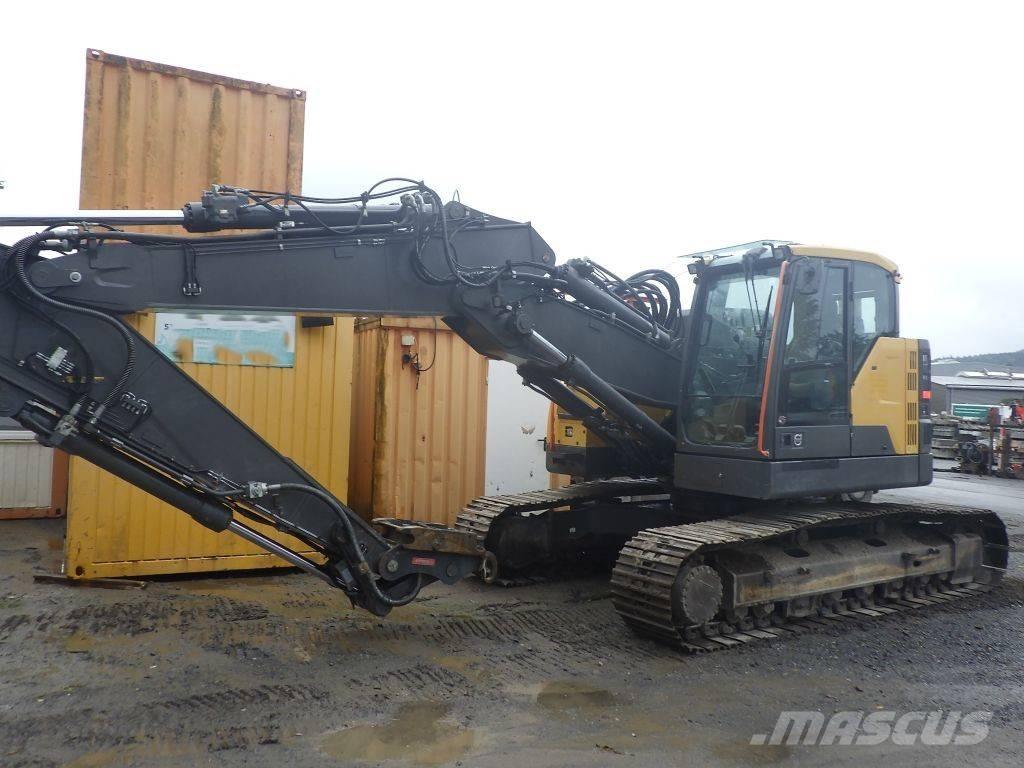 Volvo ECR 235 E 대형 굴삭기 29톤 이상