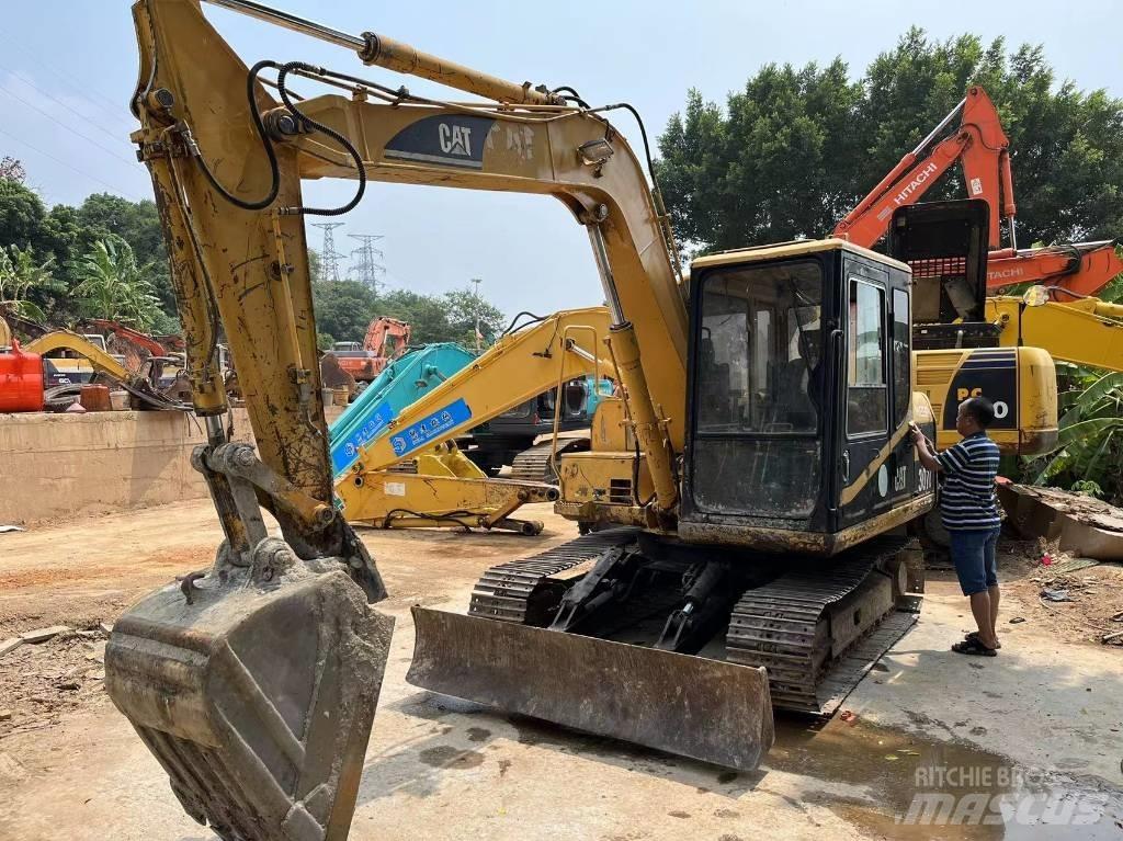 CAT 307 대형 굴삭기 29톤 이상