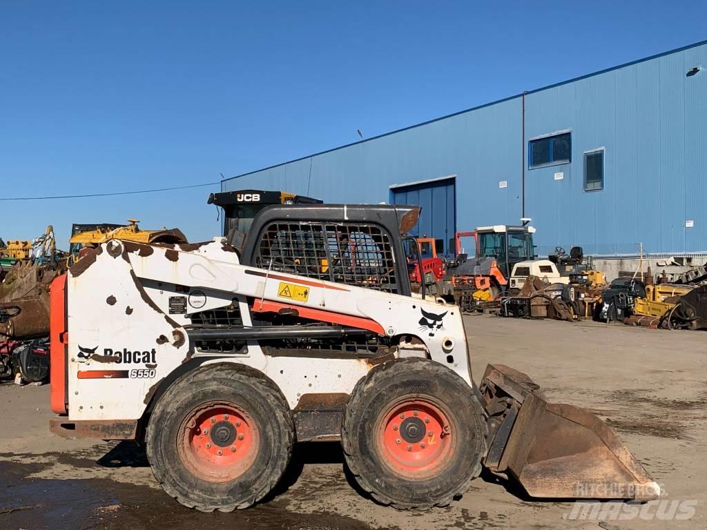 Bobcat S 550  스키드로더