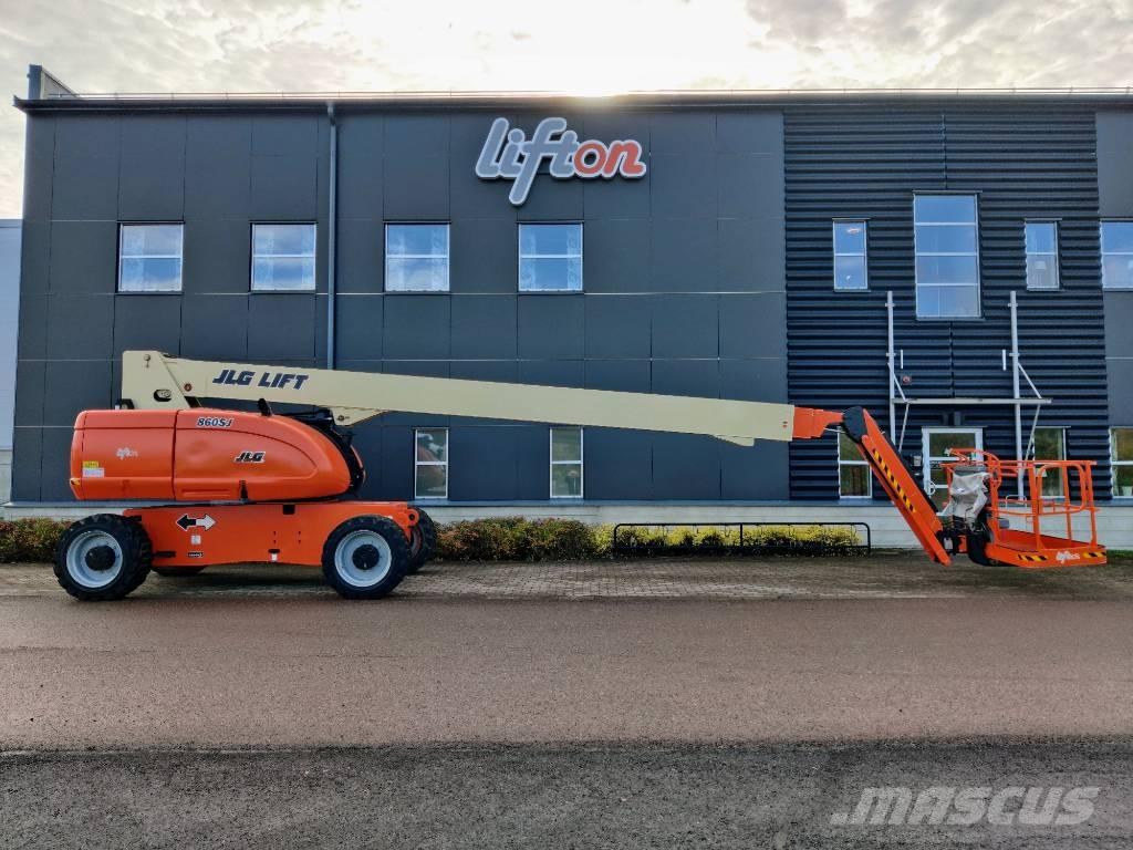 JLG 860 SJ Bomlift 관절형 전동이동 리프트