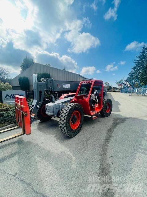 SkyJack SJ 843 험지용 트럭