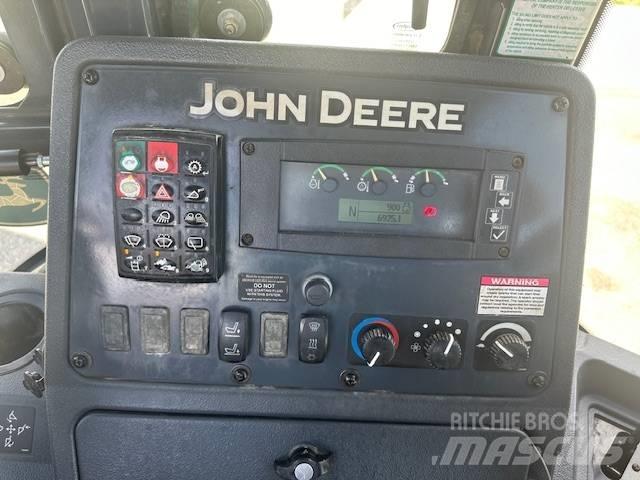 John Deere 410 K 백호로더