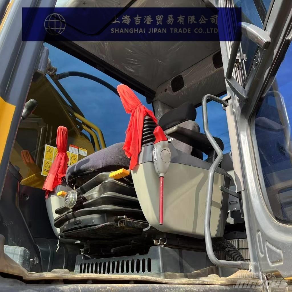 Komatsu PC 350 대형 굴삭기 29톤 이상