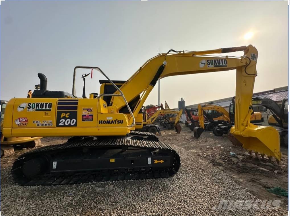Komatsu 200 대형 굴삭기 29톤 이상